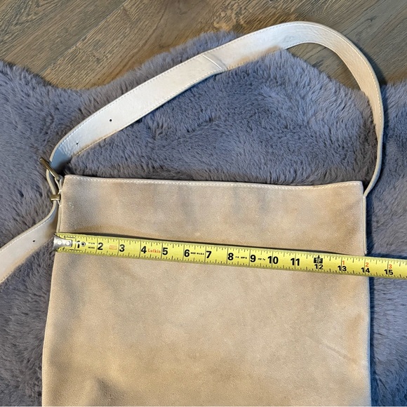 Margot New York Kaye Bucket Bag Tote In Ivory Suede - Picture 7 of 15